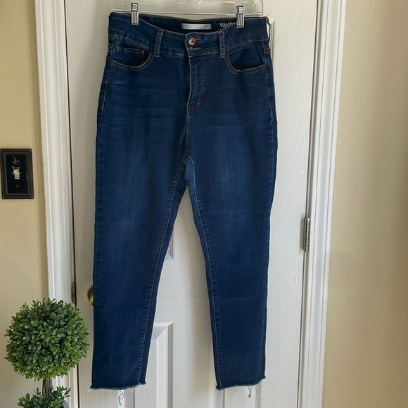 !it jeans Denim - Vanessa Extreme High Rise Curvy Skinny Ankle Jeans, Like New!